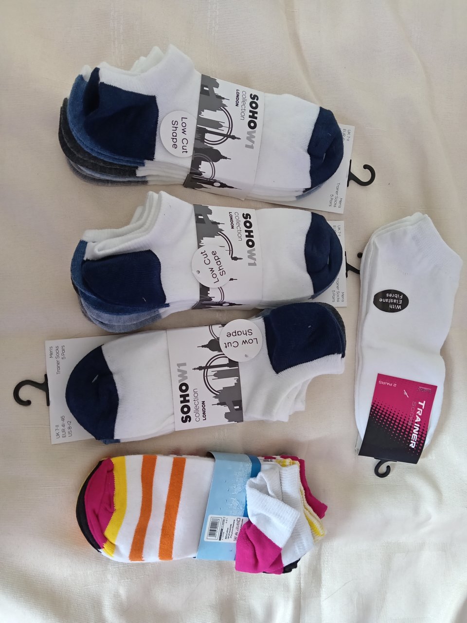 22 pairs of mixed trainer socks