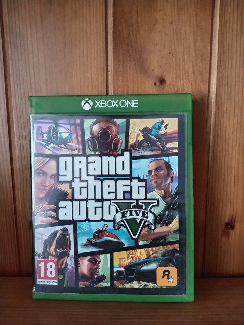 Grand Theft Auto V GTA 5 Xbox One Game Rockstar ( pre-owned )